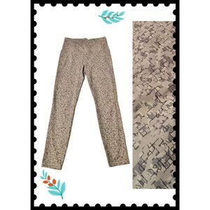 Spyder leggings - size large - gray black white - pockets. Excellent condition!